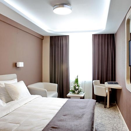 Garni Hotel Aveny Čačak Exteriér fotografie