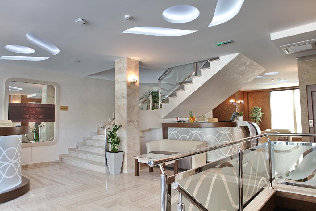 Garni Hotel Aveny Čačak Exteriér fotografie