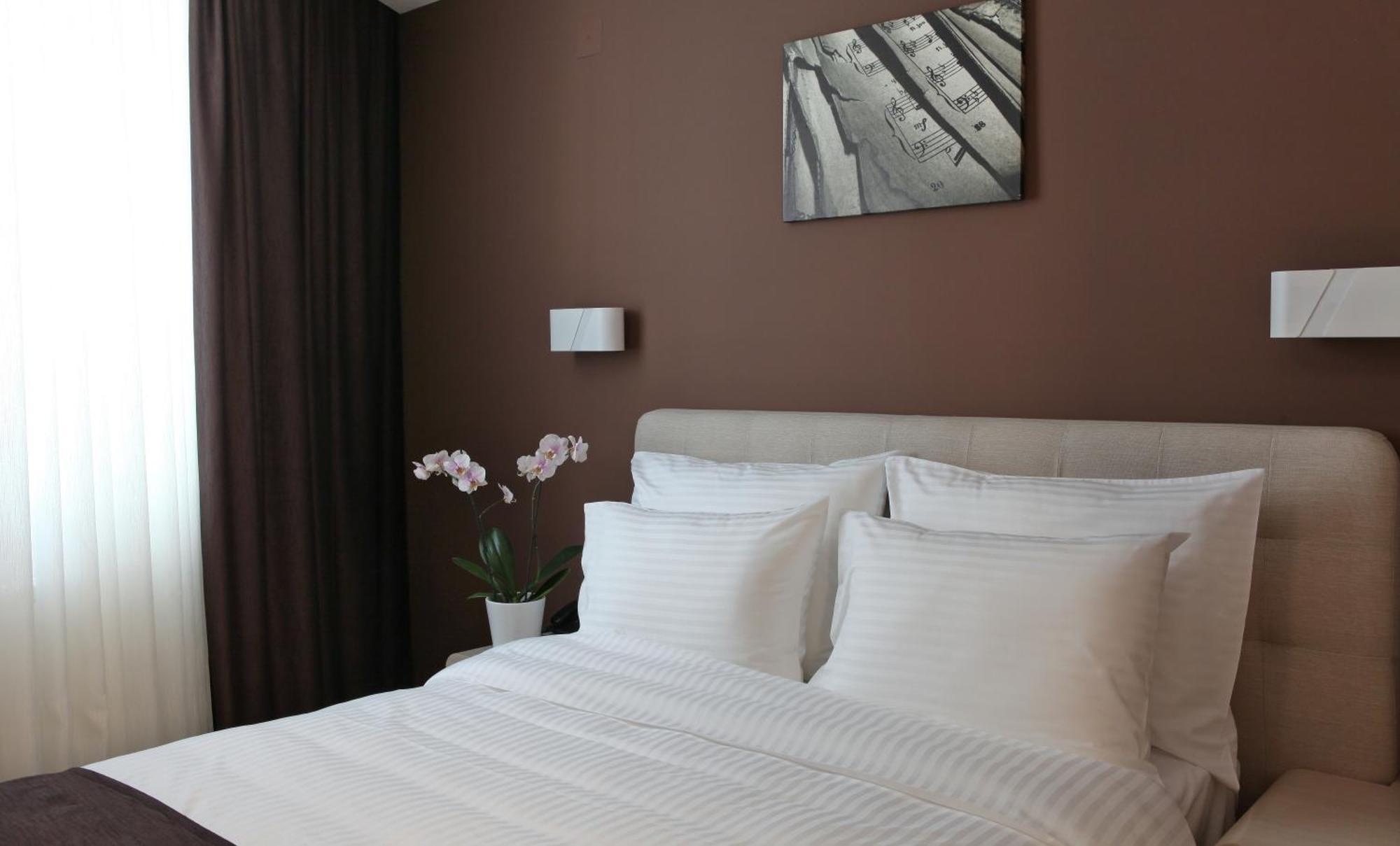Garni Hotel Aveny Čačak Pokoj fotografie