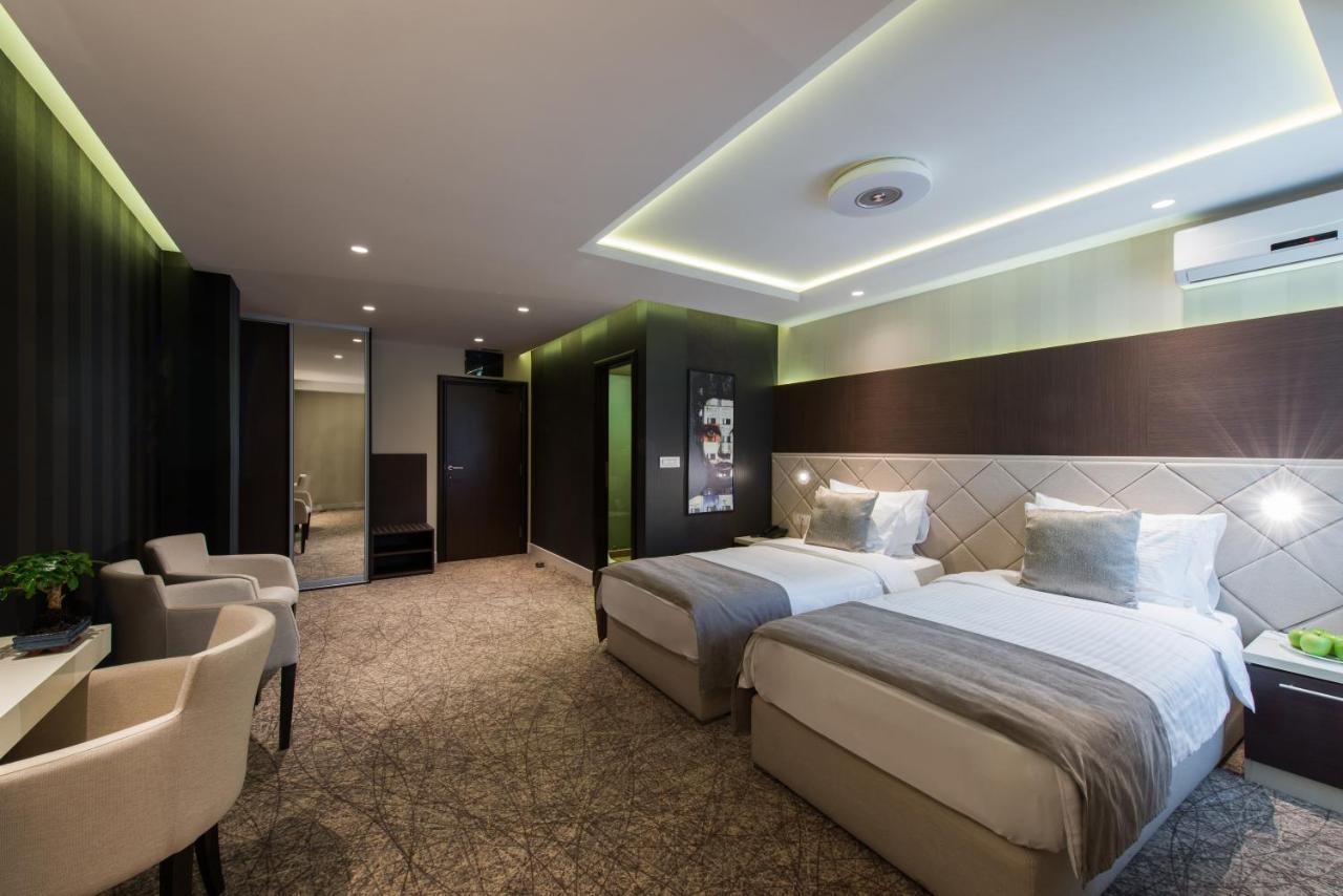 Garni Hotel Aveny Čačak Exteriér fotografie
