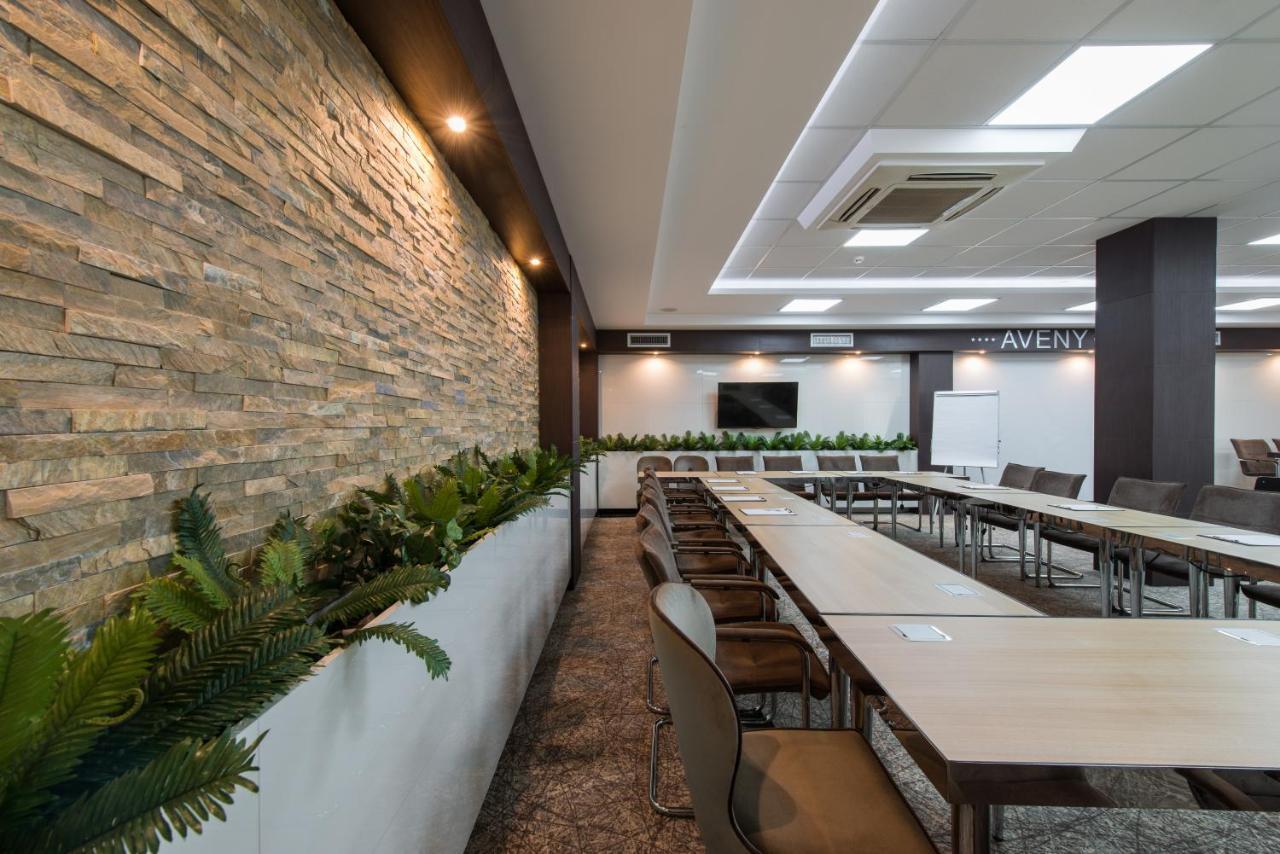 Garni Hotel Aveny Čačak Exteriér fotografie