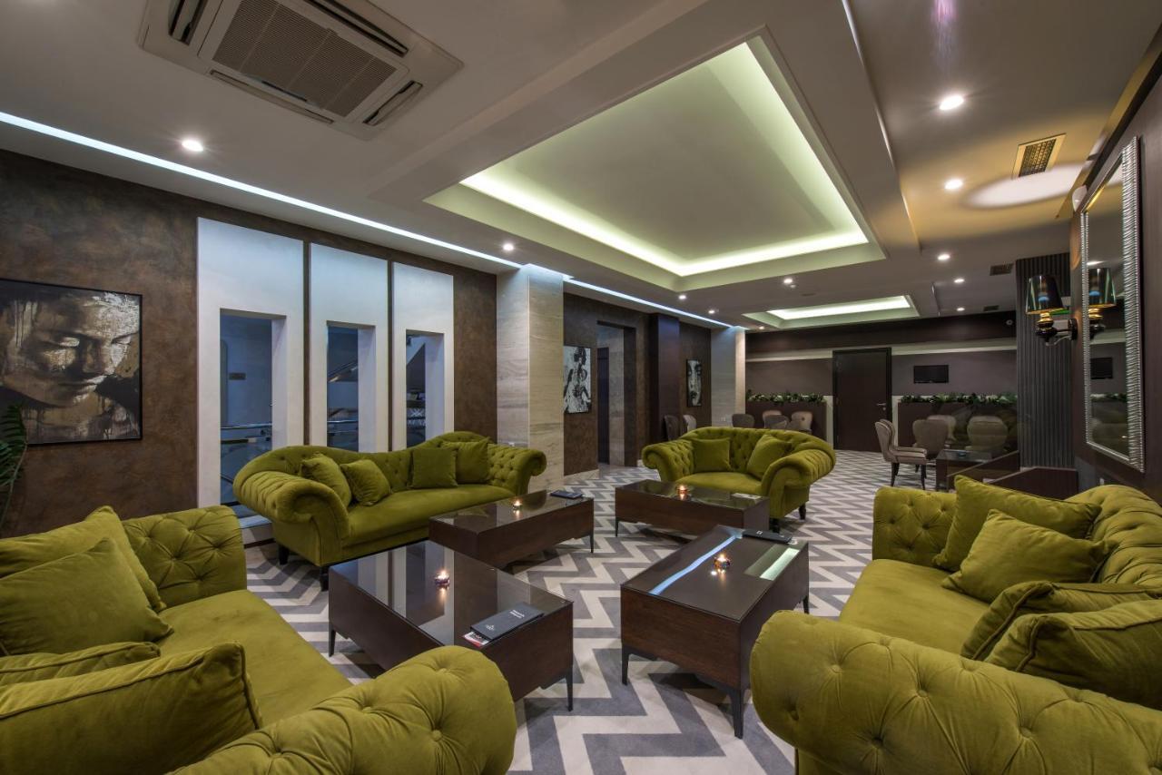 Garni Hotel Aveny Čačak Exteriér fotografie